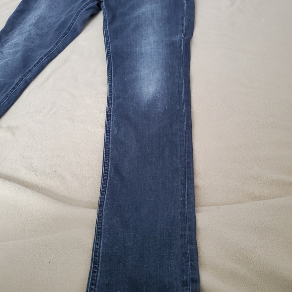 Silver Jeans - Picture 4 of 8